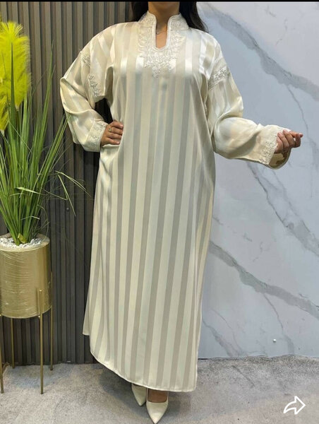 Robe Abaya Satin Élégante