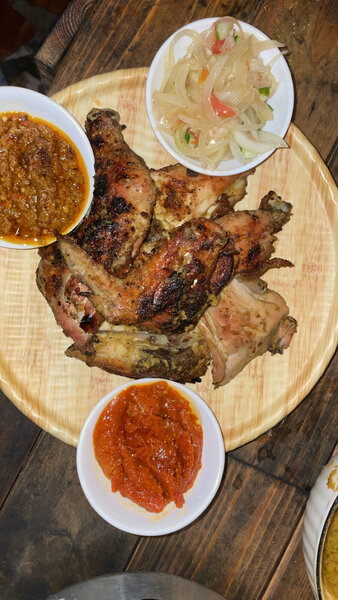 Poulet braisé du colibri