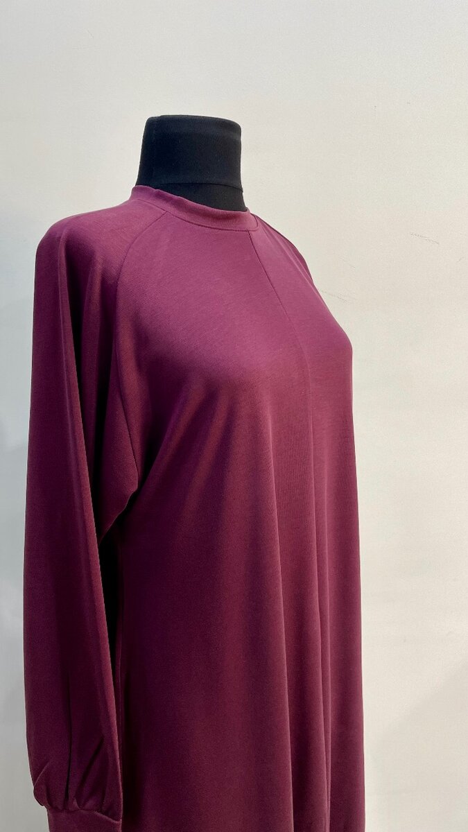 Базовое платья на каждый день в прохладную погоду