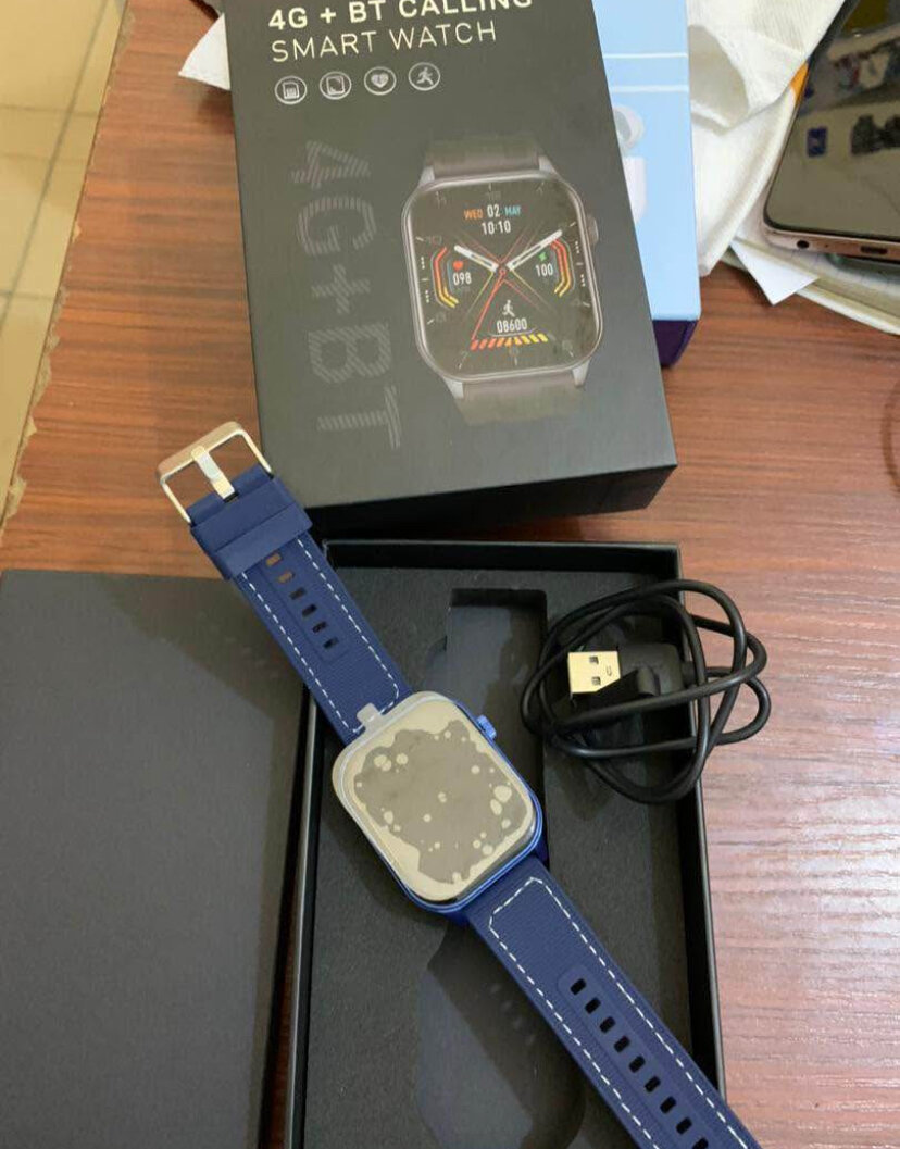 Montre Intelligente 4G+BT