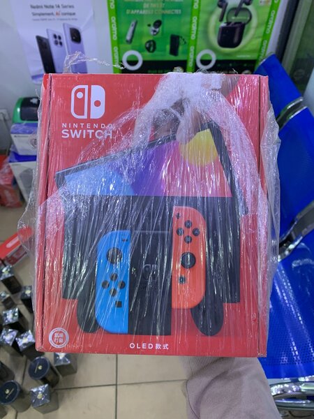 Console Nintendo Switch OLED