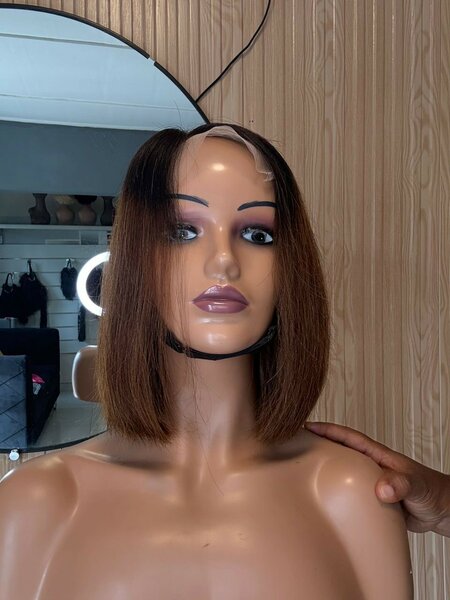 Perruque Bob Lisse Naturelle