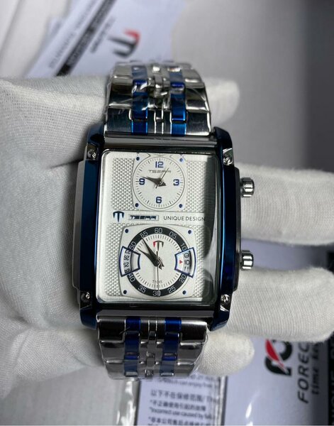 Montre bracelet rectangulaire homme