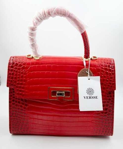 Sac à main rouge élégant