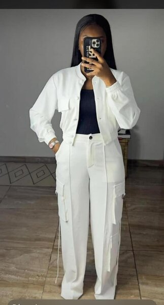 Ensemble pantalon et haut de qualité