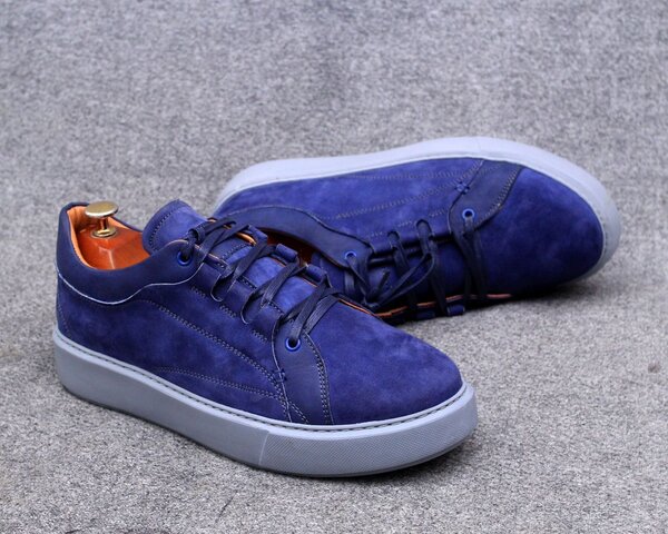 Baskets mode en daim coloré