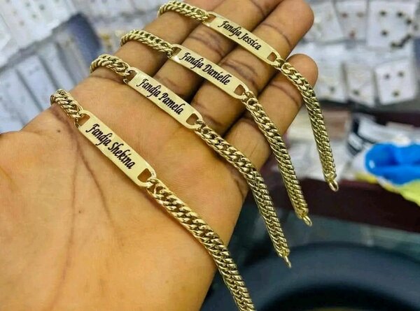 Bracelet et Collier Personnalisés