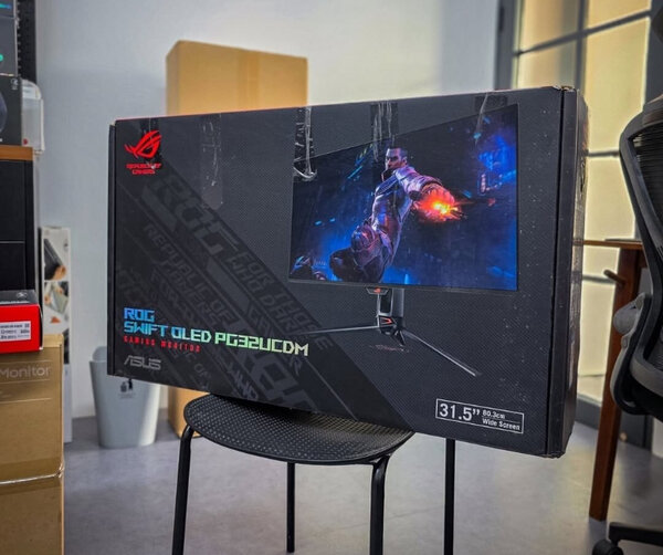 Moniteur Gaming ASUS ROG 31.5"