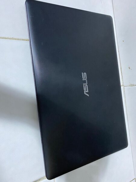 ASUS CORE I5