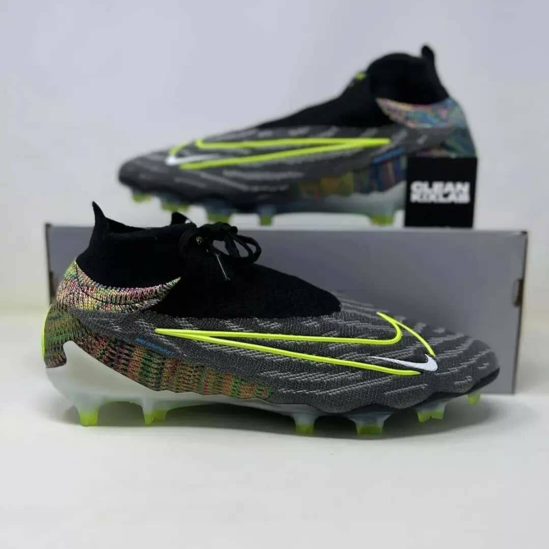 Nike phantom
