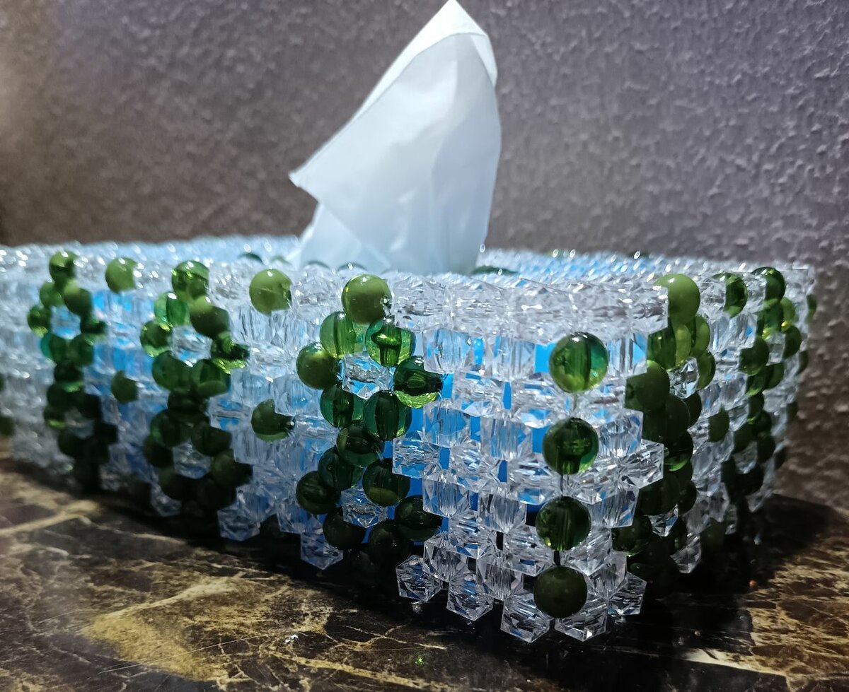 Boîte à Mouchoirs en Perles Élégante