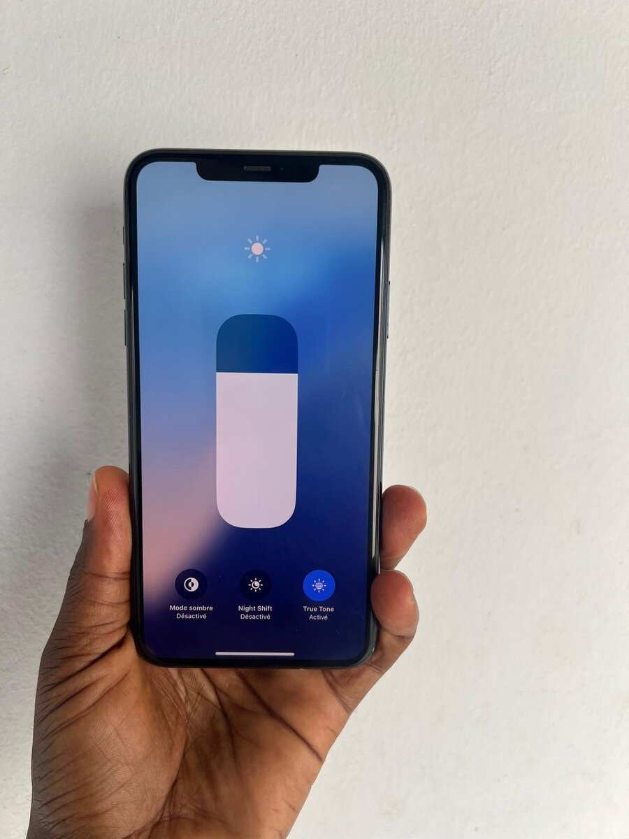 Smartphone haut de gamme 64 Go