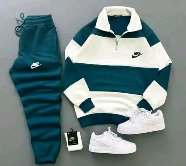 Ensemble survêtement Nike bleu et blanc