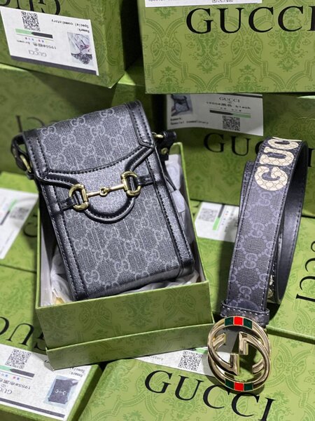 Sac bandoulière et ceinture