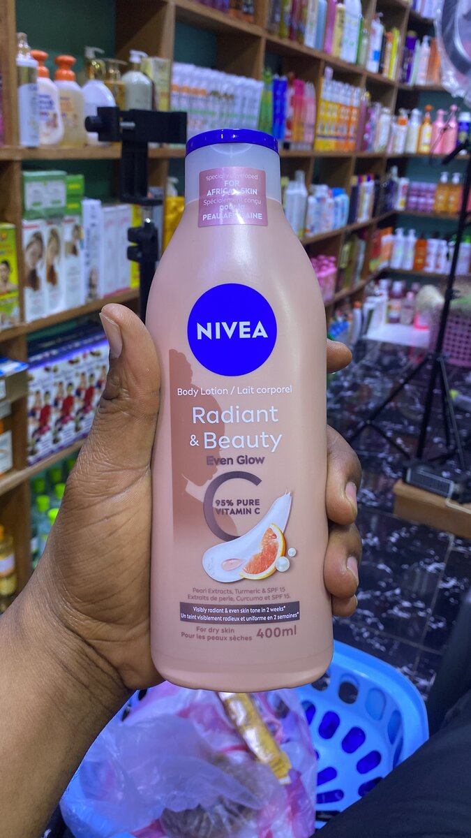 Lotion NIVEA Radiant Glow