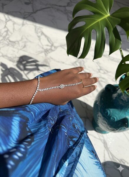 Bracelet de Main Élégant