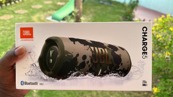 JBL CHARGE 5 (Neuf et scellé)