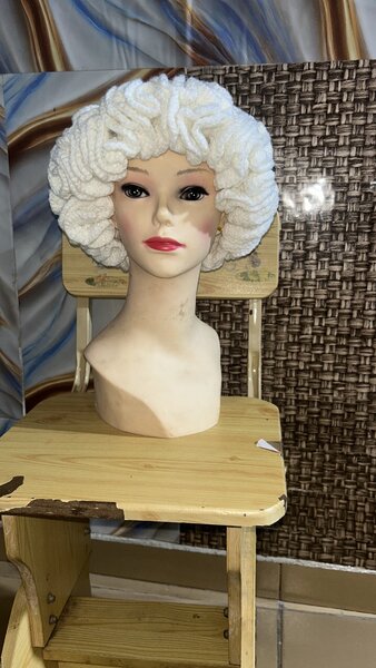 Bonnet en laine crochetée