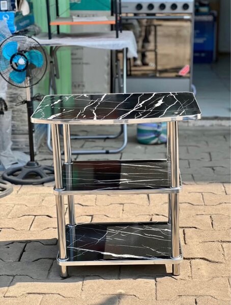 Table d'appoint moderne marbrée