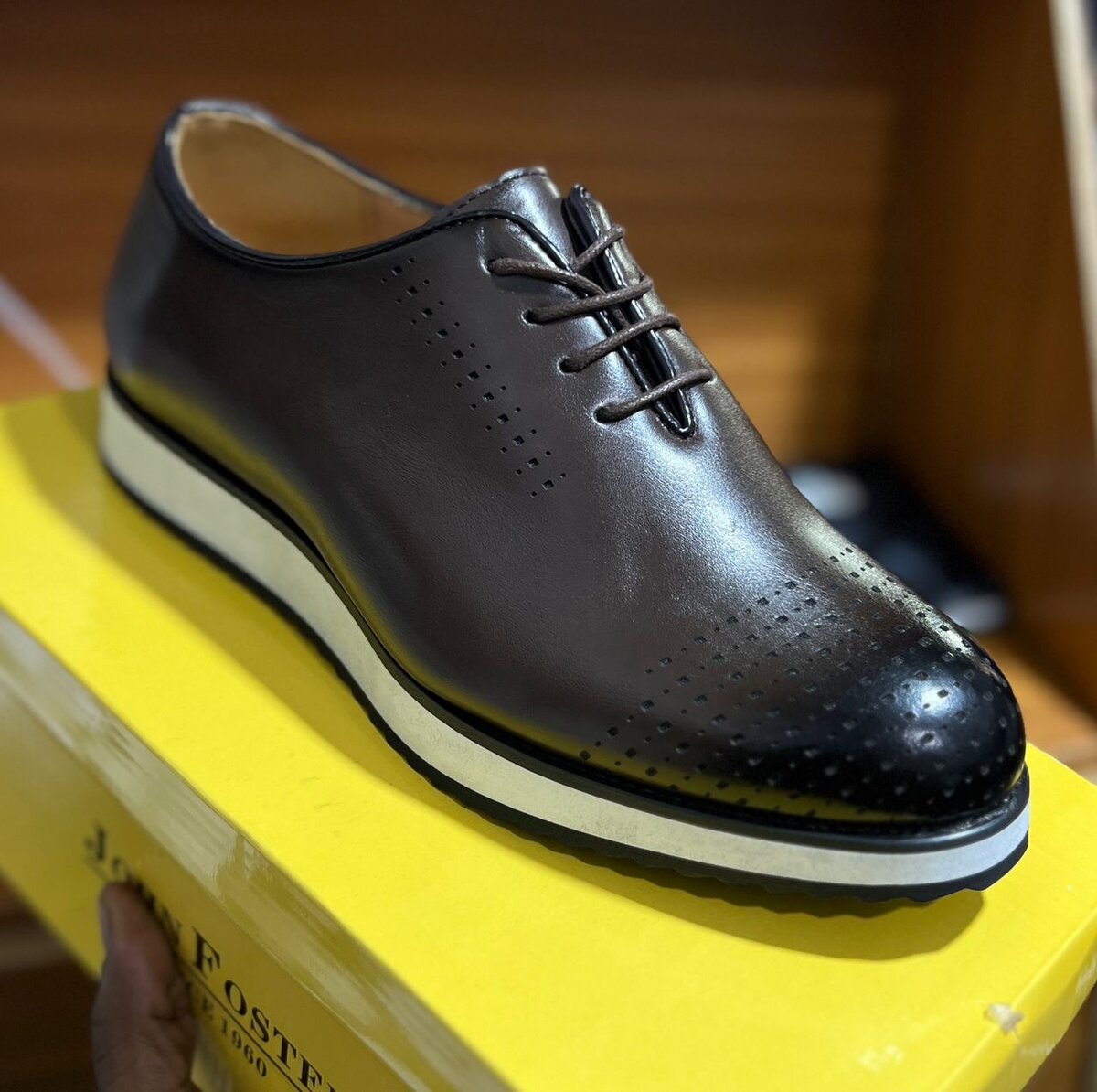 Chaussures élégantes homme
