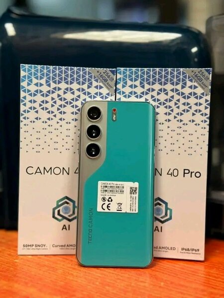 Tecno Camon 40 Pro