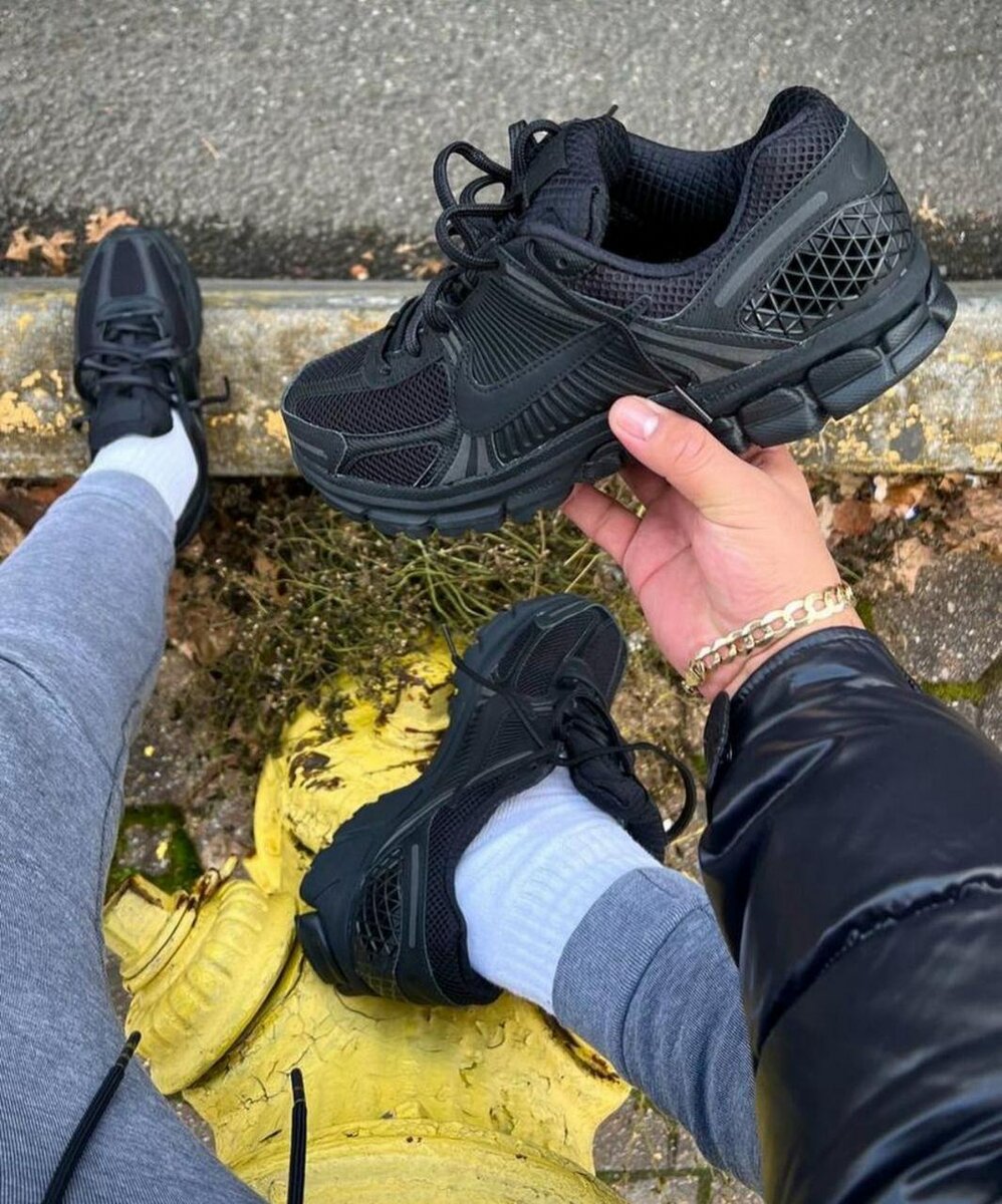 Nike Sneakers Noires Unisexes