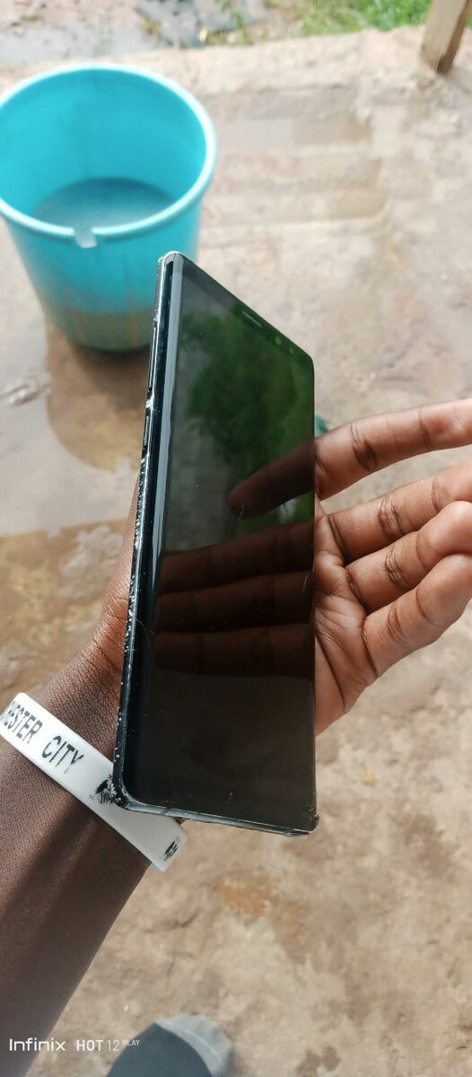 Samsung Galaxy noye 8