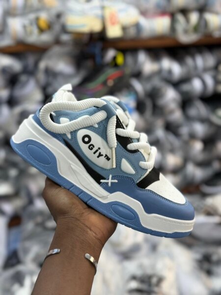 Basket OGIYA Bleu et Blanc