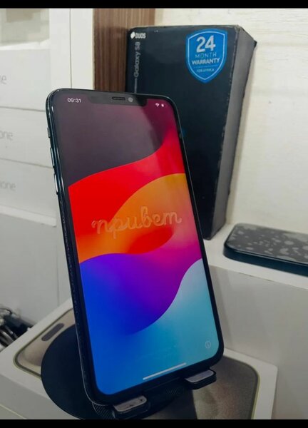 iPhone 11 Pro Max 64 Go