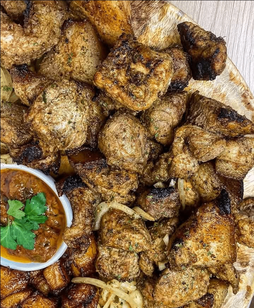 Porc Africain Braisé + Attieke