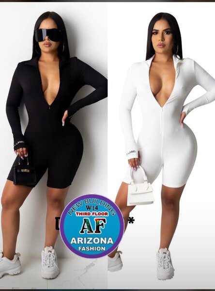 Combinaison femme élégante