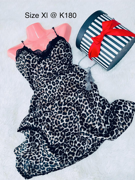 Lingerie blanc beige