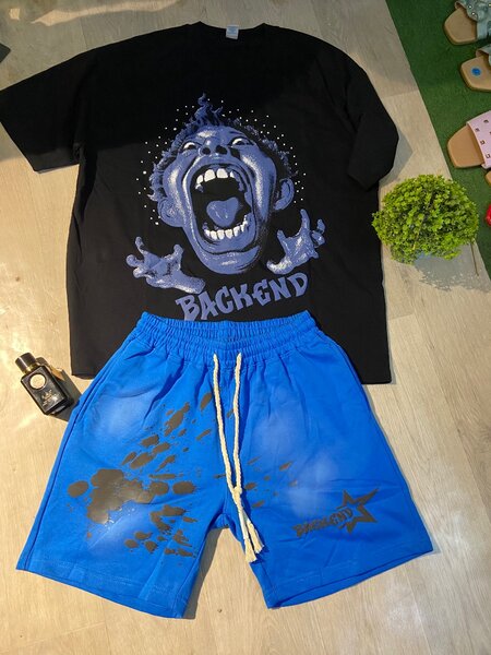 Ensemble T-shirt et Short