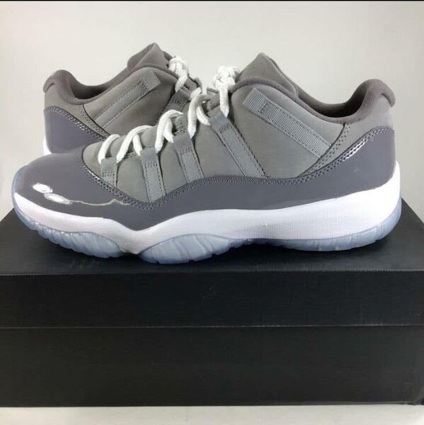 Air Jordan 11 low