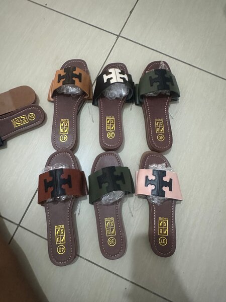 Sandales élégantes en cuir