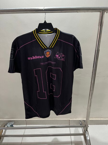 Maillot de sport noir homme