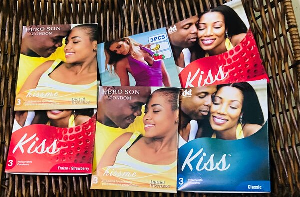 18 Préservatifs (6 paquets )