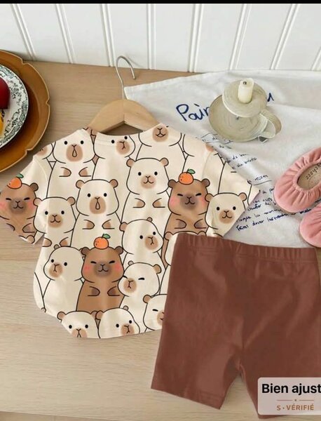 Ensemble enfant amusant