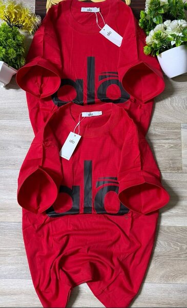 Ensemble de T-shirts pour femmes et hommes