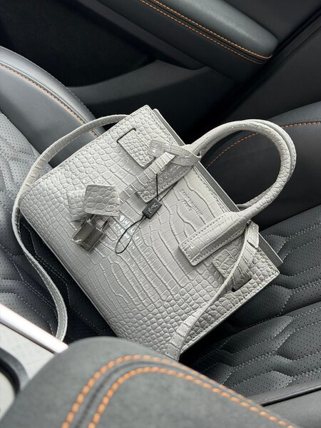 Sac à main en cuir crocodile