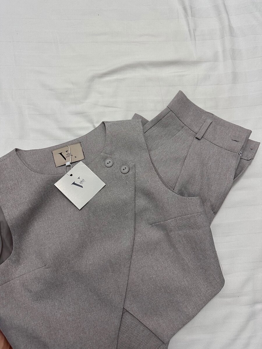 Брючный костюм