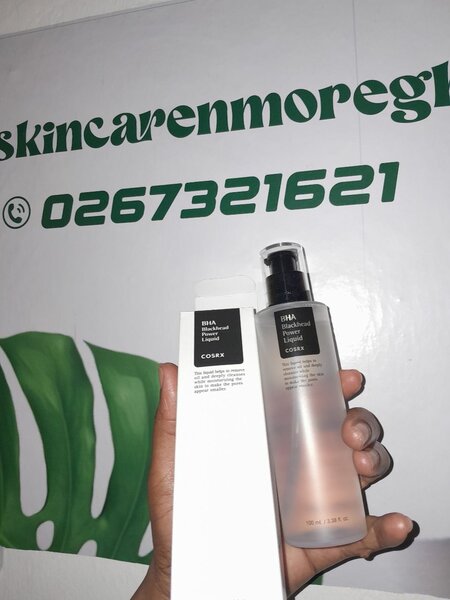 Cosrx Blackhead Power liquid.