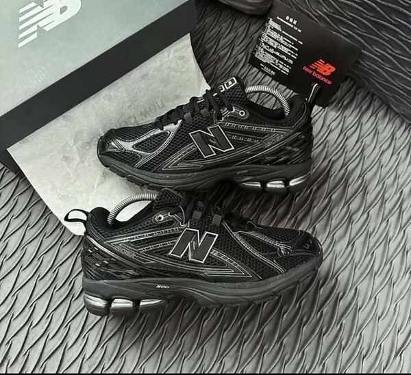 Baskets New Balance 9060