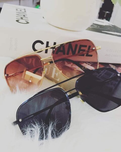 SEE THE WORLD WITH CONFIDENCE High-quality sunglasses  UNISEX SUNGLASSES 