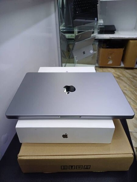 MacBook Pro 13" Retina