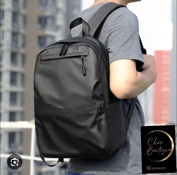 Sac à dos polyvalent noir