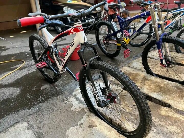 VTT Tout Terrain Suspension