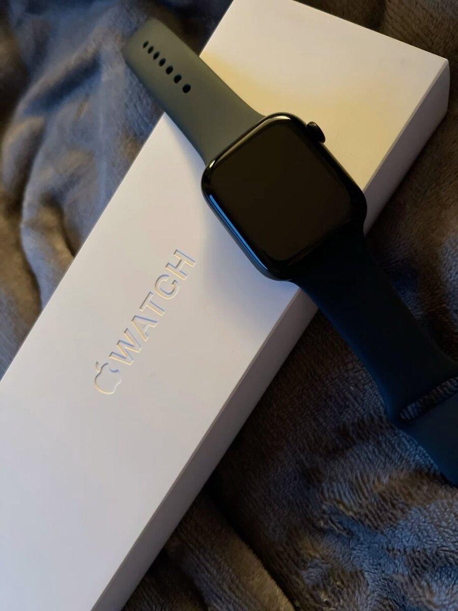Apple Watch série 9 noir