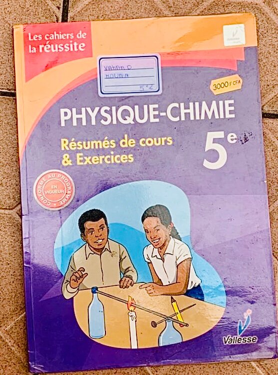 Livre Physique-Chimie 5e