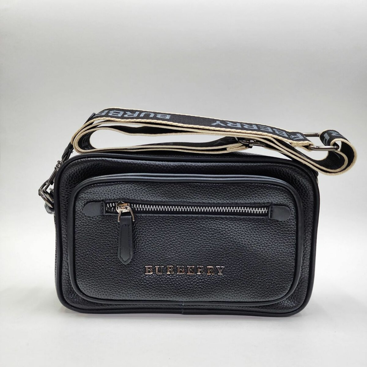 Бренд: BURBERRY барсетка